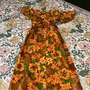 Vintage Hawaii Floral Brown Maxi Dress